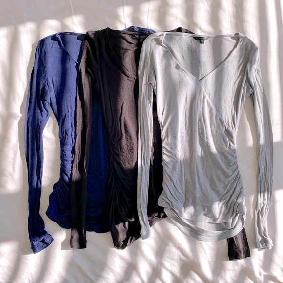 3/$20 GUESS Long-sleeve V-Neck Blouses - Picture 1 of 10